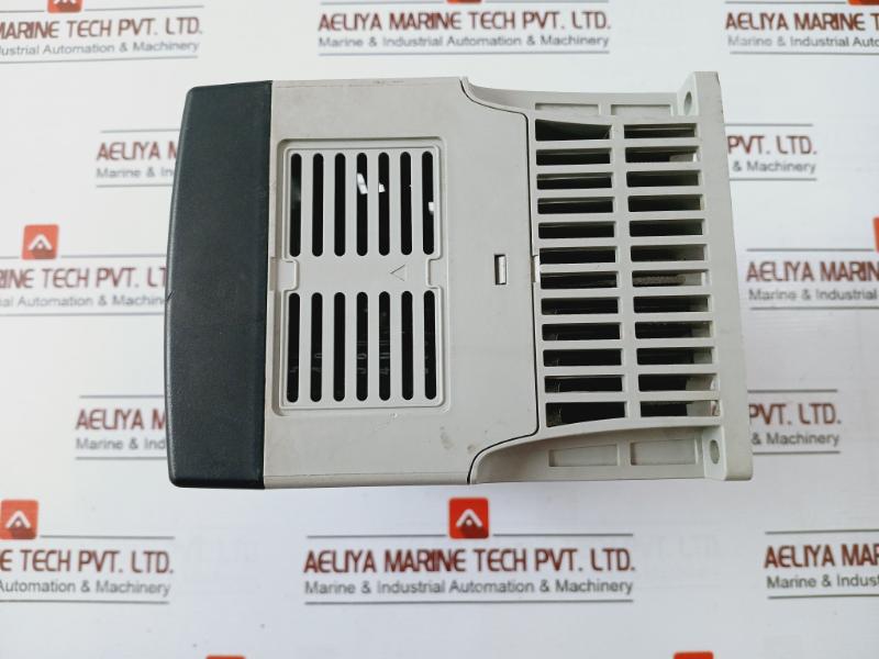 Allen-bradley 22B-a2P3N104 Series A Powerflex 40 Ac Drive 0.4Kw/0.5Hp 240V