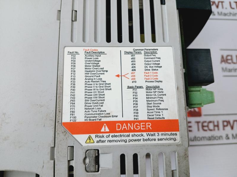 Allen-bradley 22B-a2P3N104 Series A Powerflex 40 Ac Drive 0.4Kw/0.5Hp 240V