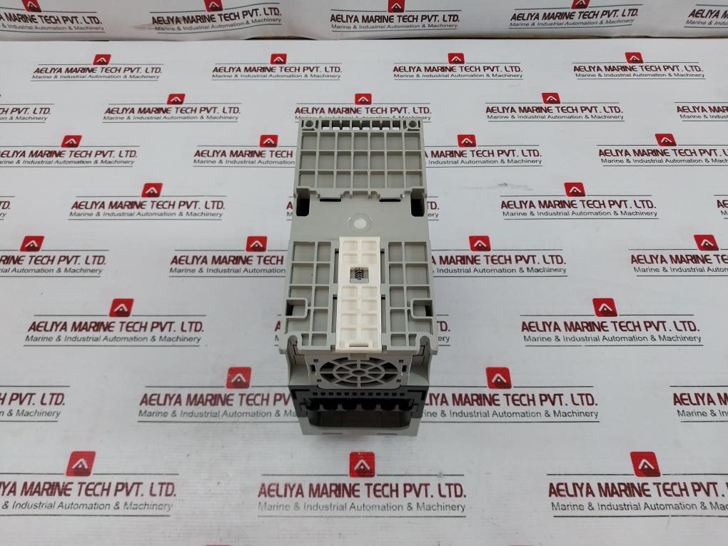 Allen-bradley 25B-d010N104 Ser A Power Flex 525 Ac Drive Fw 7.001 4.0Kw/5.0Hp