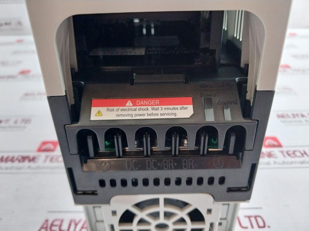 Allen-bradley 25B-d010N104 Ser A Power Flex 525 Ac Drive Fw 7.001 4.0Kw/5.0Hp