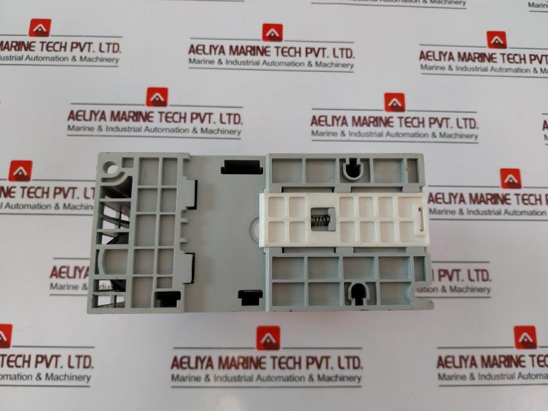 Allen-bradley 25b-d6p0n114 Powerflex 525 Ac Drive Series A 2.2kw/3.0hp 3 Phase