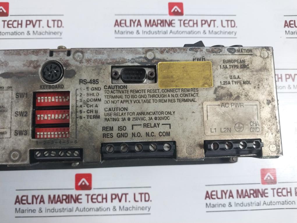 Allen-bradley 2706-e23J16B1 Dataliner Operator Interface (Cracked Faceplate)