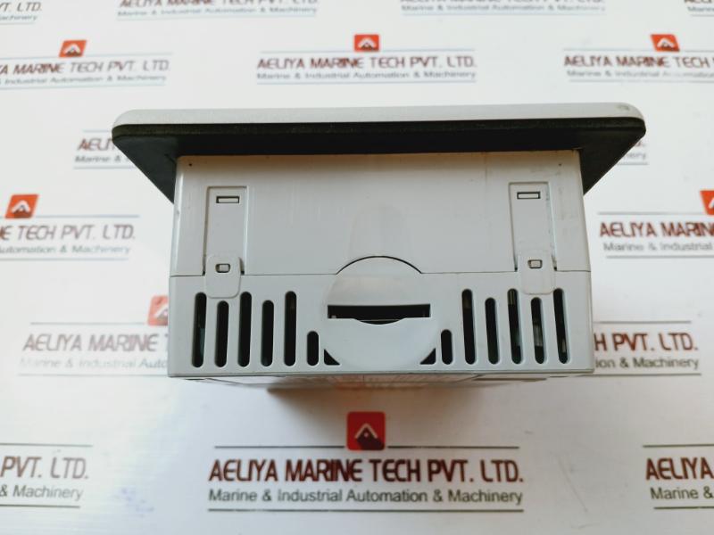 Allen-bradley 2711Pc-t6C20D8 Panelview Plus 600 Touch Screen Operator Terminal 24 Vdc