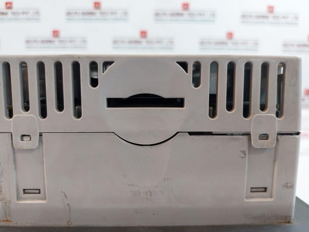 Allen-bradley 2711pc-t6c20d8 Panelview Plus 600 24 Vdc 15w