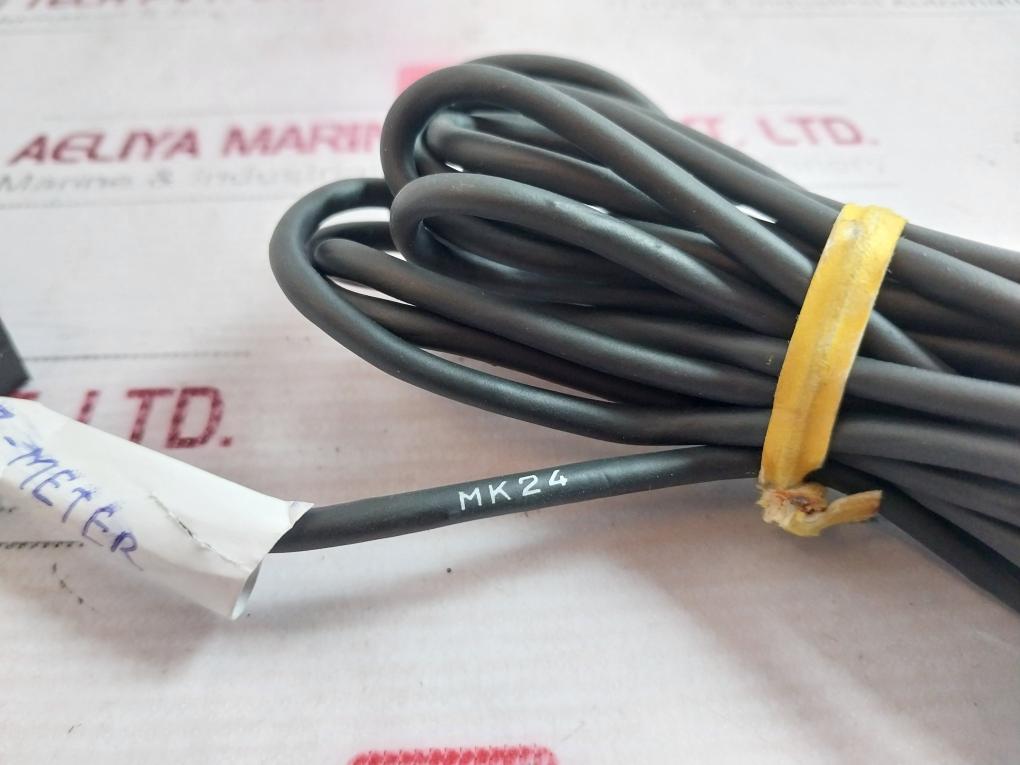 Allen-bradley 42Smp-7321 Ser B Photoswitch 3 Meter 11-28Vdc 1.2 W 100Ma 28Vdc