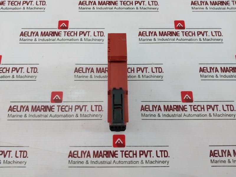 Allen-bradley 440R-s13R2 Guard Master Gsr Ci Safety Relay 24Vdc 3.5W Ac15 250V