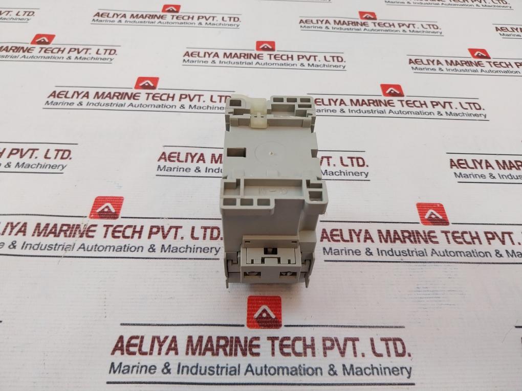 Allen-bradley 500-nx101* Auxiliary Contactor 505-tod Ser: D Hza 50