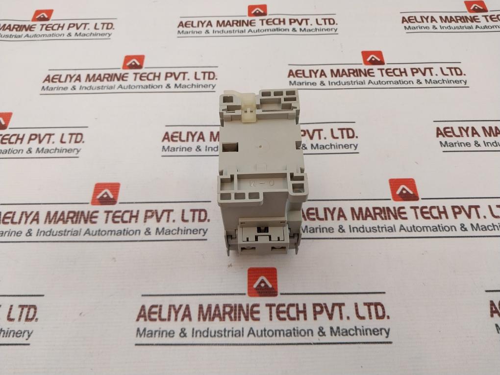 Allen-bradley 500-to*930 Contactor Ser: 1