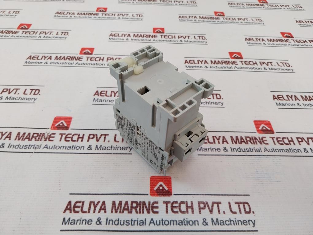 Allen-bradley 500-to*930 Ser: D Contactor 110V 50Hz