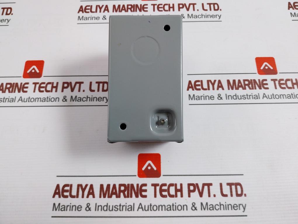 Allen-bradley 600-tax5 Manual Starting Toggle Switch