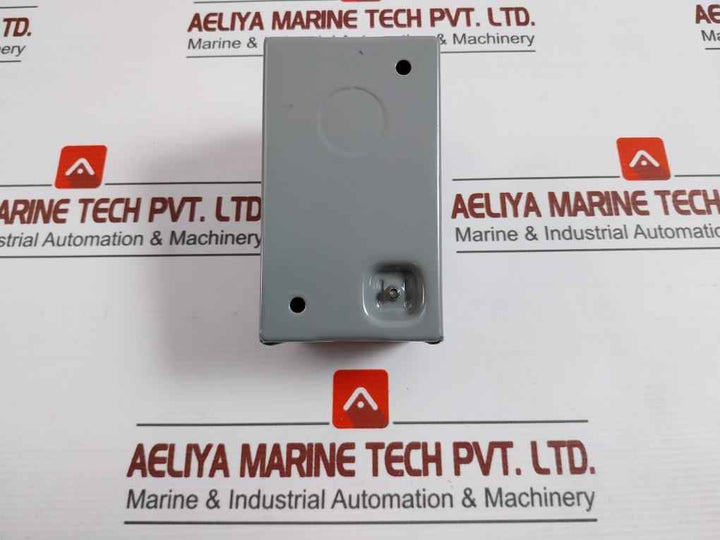 Allen-bradley 600-tax5 Manual Starting Toggle Switch