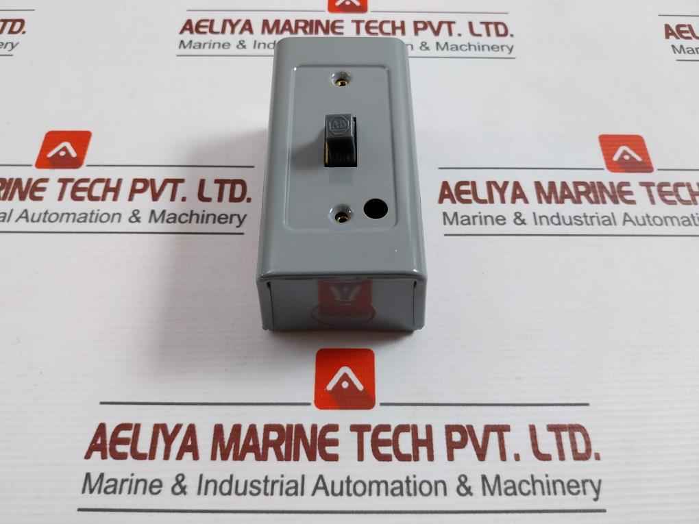 Allen-bradley 600-tax5 Manual Starting Toggle Switch
