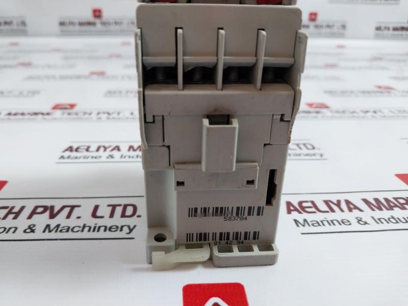 Allen-bradley 700-cf310e Control Relay Guard Master Ac-12 690v 600v Ac