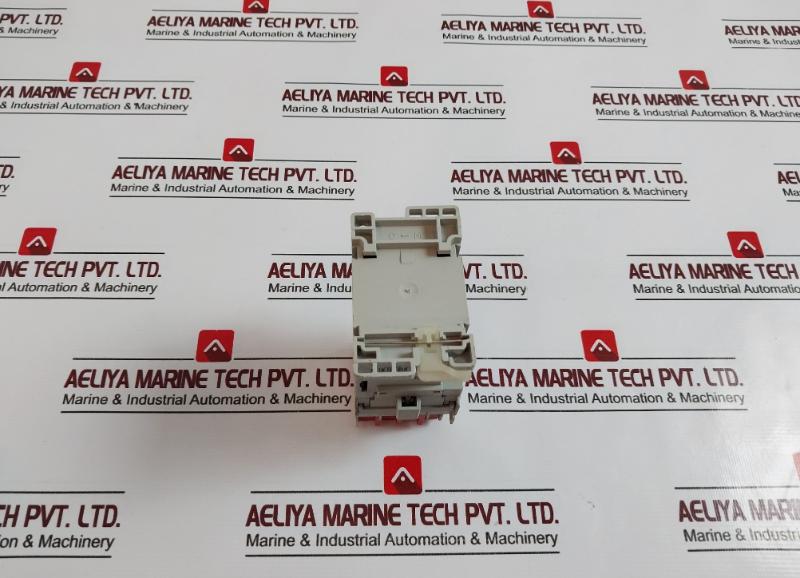 Allen-bradley 700-cf310e Control Relay Guard Master Ac-12 690v 600v Ac