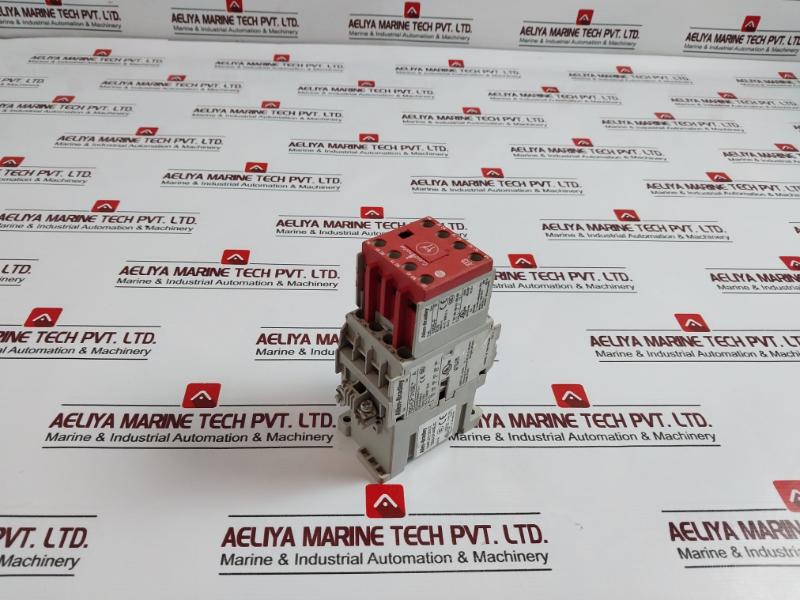 Allen-bradley 700-cf310e Control Relay Guard Master Ac-12 690v 600v Ac