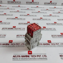 Allen-bradley 700-cf310e Control Relay Guard Master Ac-12 690v 600v Ac