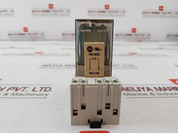 Allen-bradley 700-ha32Z24 Tube Base Relay 10A 300V Ac15 250Vac 2A En 60947-5-1