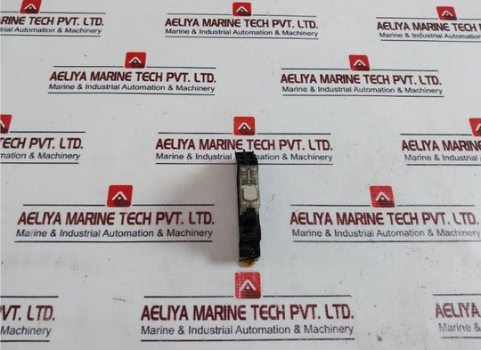 Lot of 5X ALLEN-BRADLEY 700-HK32Z24-4 Relay with Socket 700-HN122
