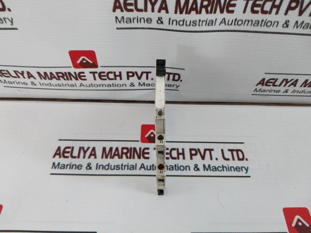 Allen-bradley 700-hlt1Z Terminal Block Relay 12-24V
