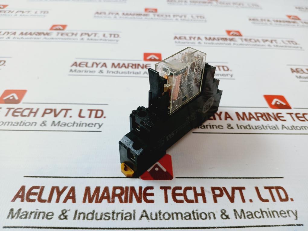 ALLEN-BRADLEY 700-HN122 Relay 5A 250VAC & 700-HK32Z24-4 24VDC