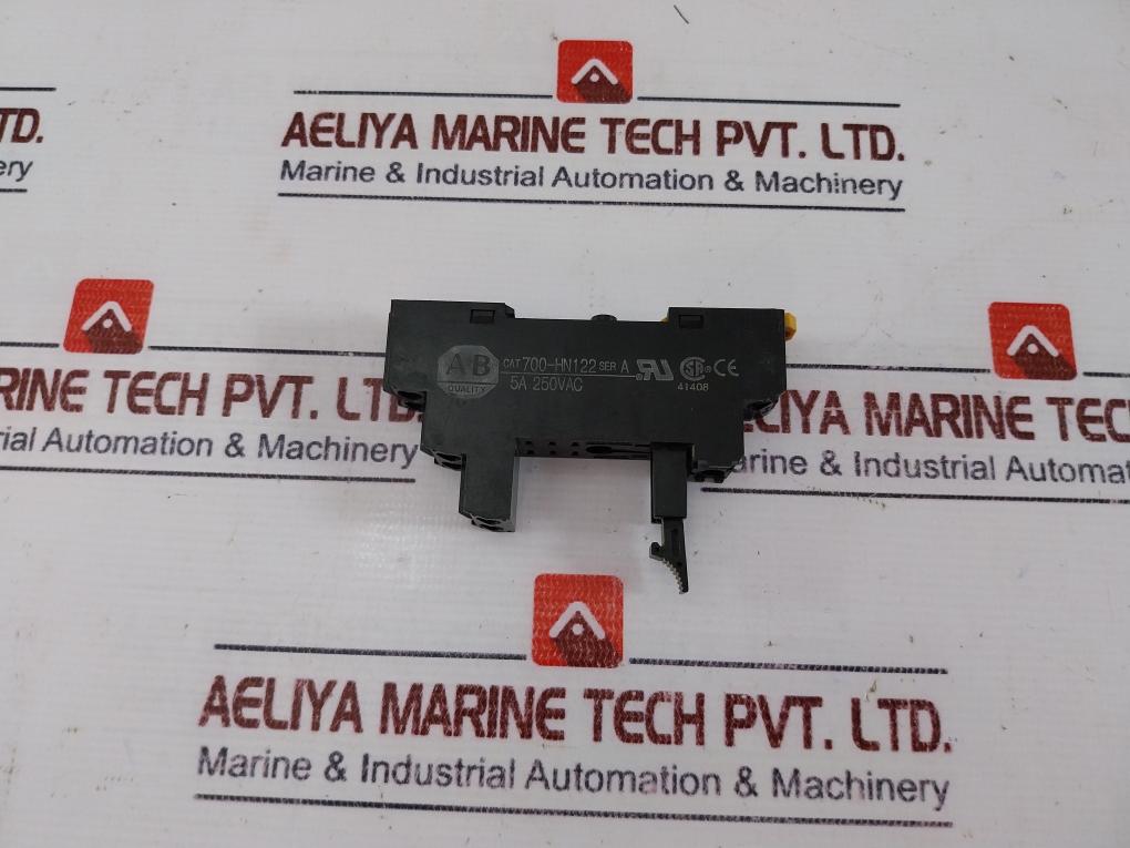 Lot of 6X ALLEN-BRADLEY 700-HN122 Relay Socket 5A 250V AC Ser A