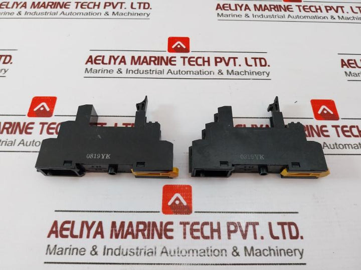 Lot of 2X Allen-Bradley 700-HN122 Relay Socket Series A
