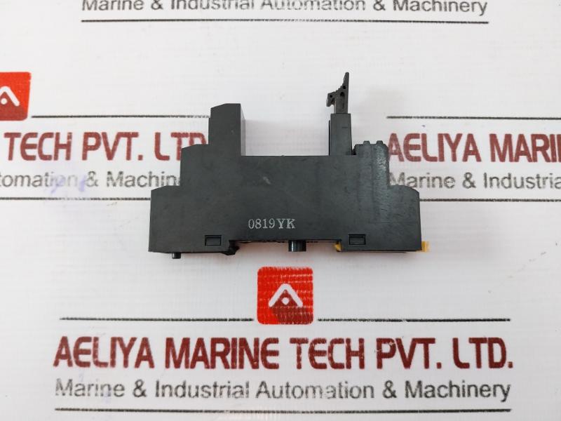 Lot of 2X Allen-Bradley 700-HN122 Relay Socket Series A