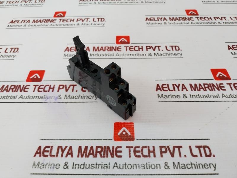 Lot of 2X Allen-Bradley 700-HN122 Relay Socket Series A