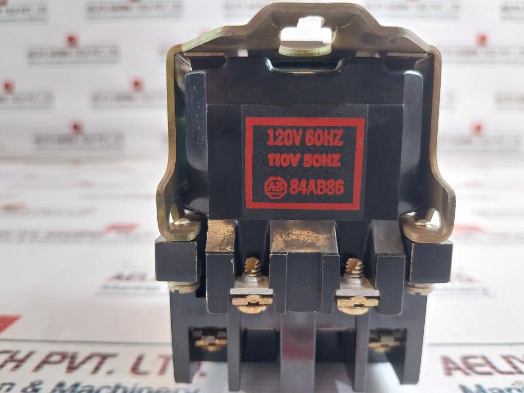 Allen-bradley 700-n200A1 N-npt-nt Control Relay 84Ab86