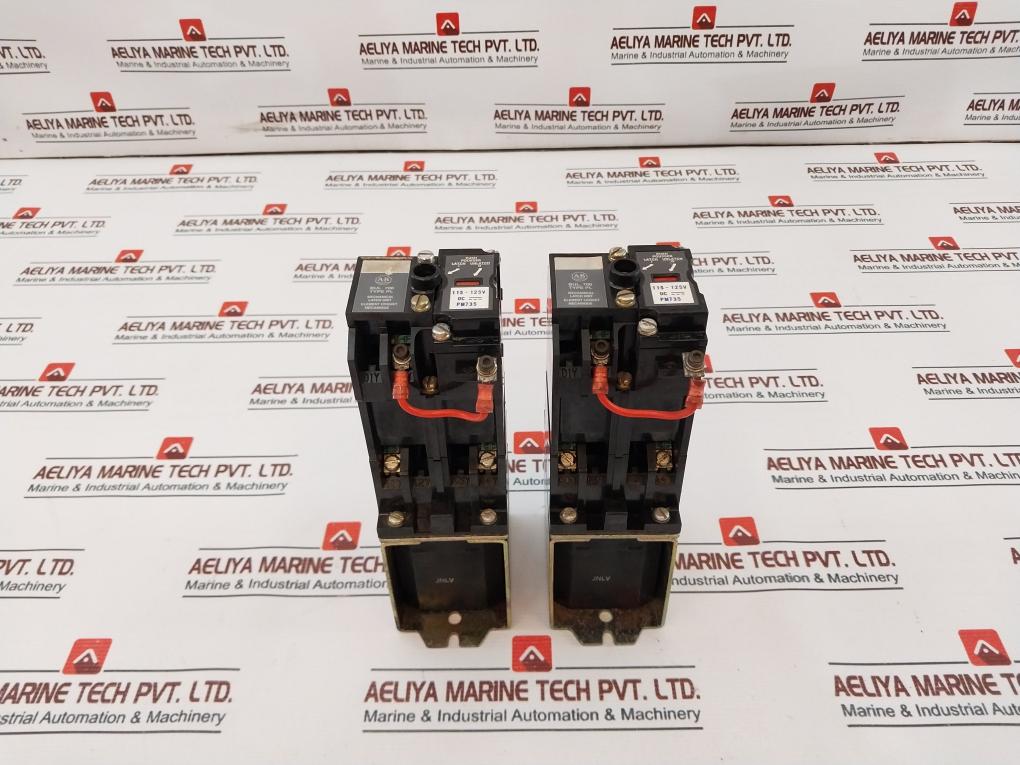 Allen-bradley 700Dc-p200Z1 Ser: A Dc Relay With Mechanical Latch Unit