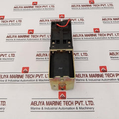 Allen-bradley 700Dc-p200Z1 Ser: A Dc Relay With Mechanical Latch Unit