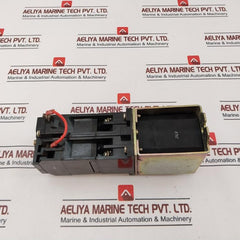 Allen-bradley 700Dc-p200Z1 Ser: A Dc Relay With Mechanical Latch Unit