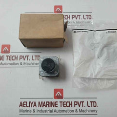 Allen-bradley 800T-a2A2 Push Button Flush Head Black 800Vac