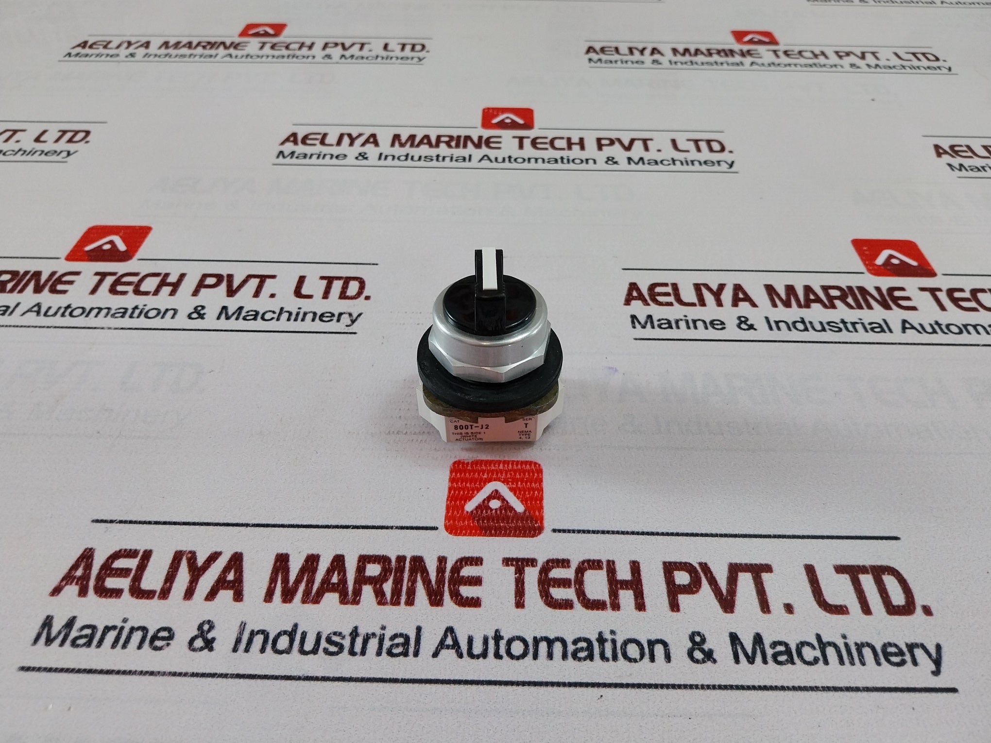 Allen-bradley 800T-j2A 3 Position Selector Switch