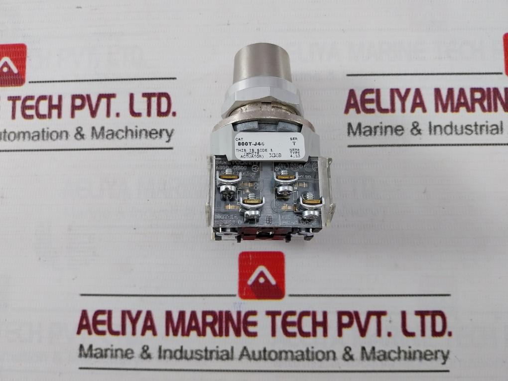 Allen-bradley 800T-j44 Selector Switch Key 1580196-026 D