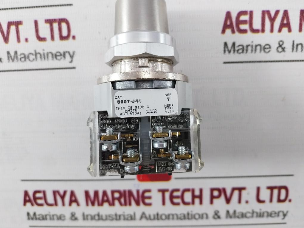 Allen-bradley 800T-j44 Selector Switch Key 1580196-026 D