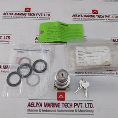 Allen-bradley 800T-j44 Selector Switch Key 1580196-026 D