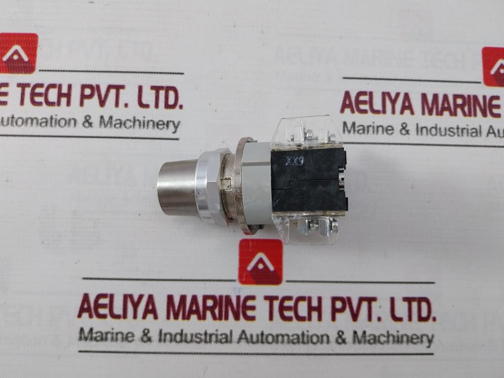 Allen-bradley 800T-j44 Selector Switch Key 1580196-026 D