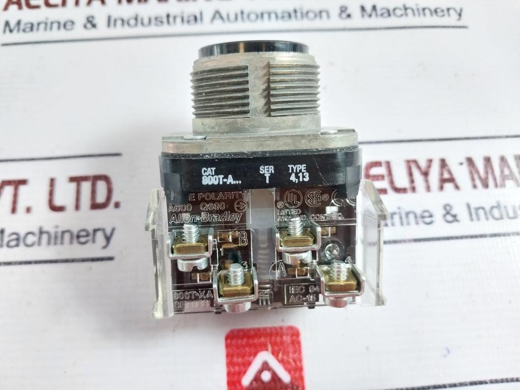 Allen-Bradley 800T-A Flush Head Pushbutton Switch 800TA2A A600 Q600