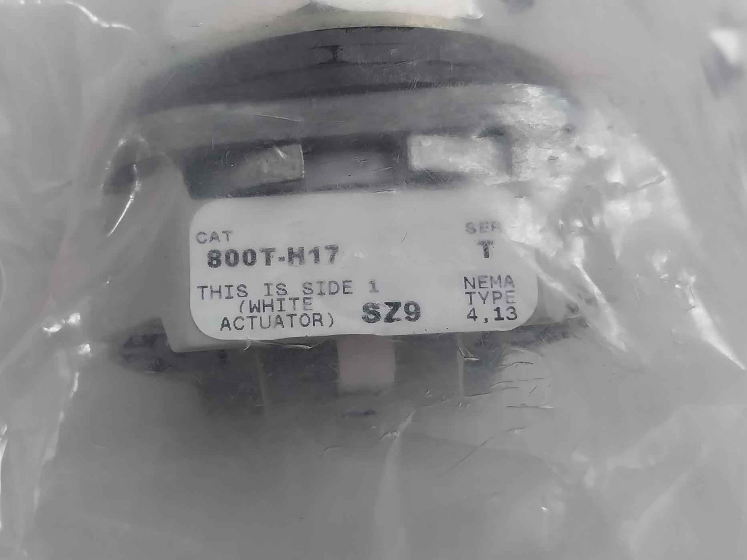 Allen-bradley 800t-h17 Selector Switch