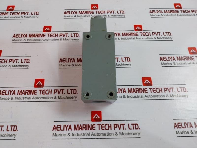 Allen-bradley 802x-a7 Limit Switch Series C Type 7 &amp; 9