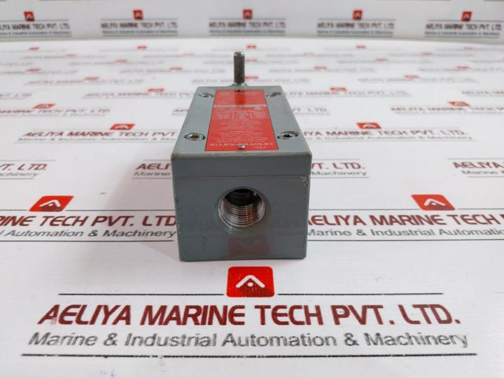Allen-bradley 802x-a7 Limit Switch Series C Type 7 & 9