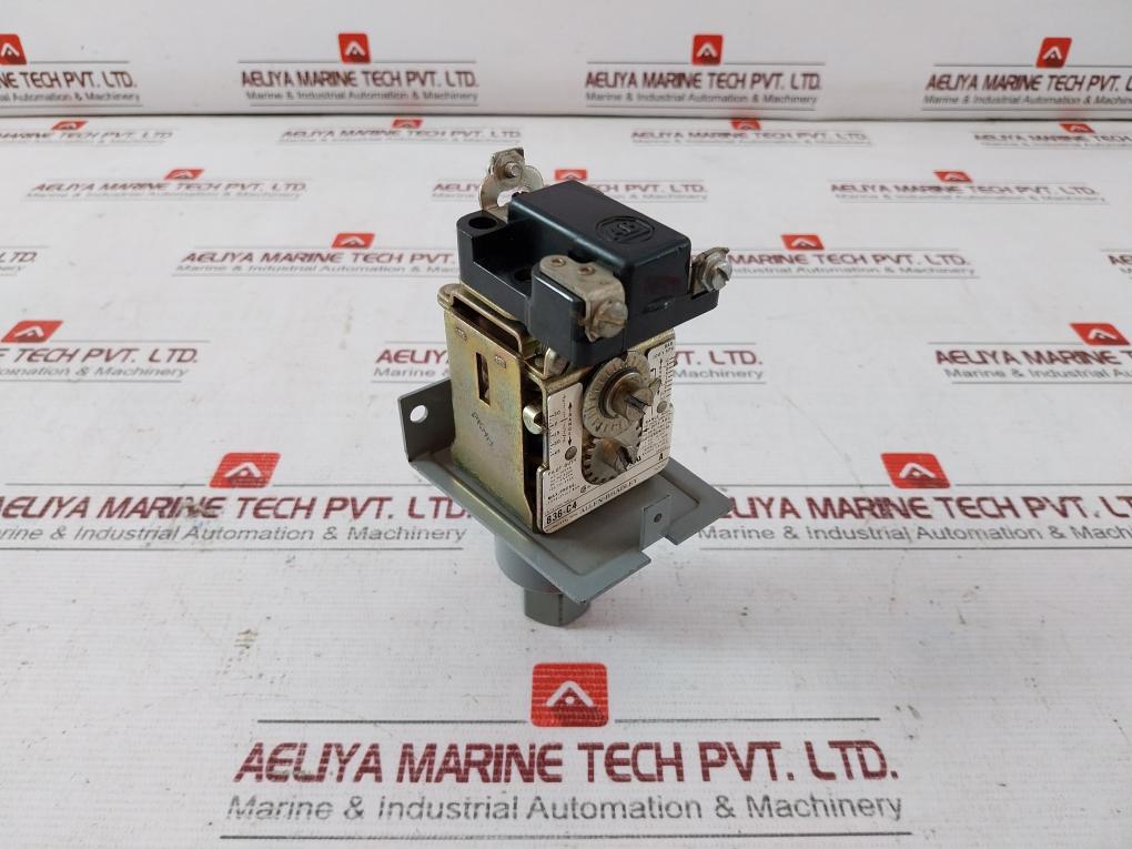 Allen-bradley 836-c4 Pressure Control 24-600V 125Va 125-250V 175Psi / 12.1 Bar