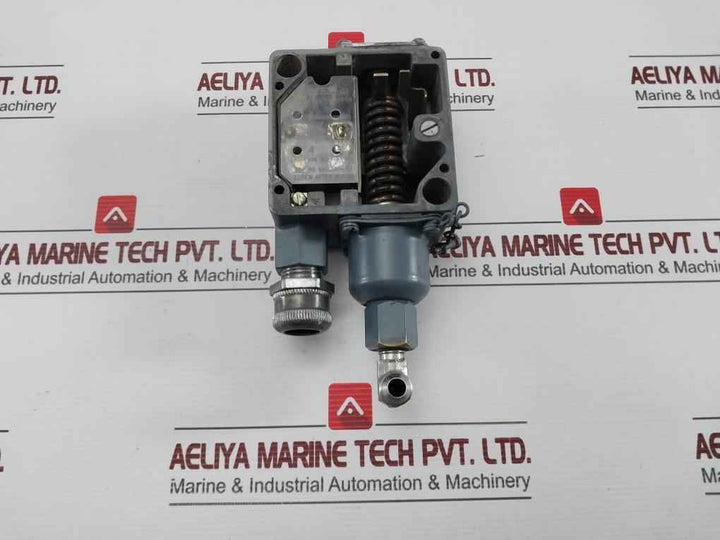 Allen-bradley 836T-t252J Pressure Control Ip66