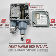 Allen-bradley 836T-t252J Pressure Control Ip66