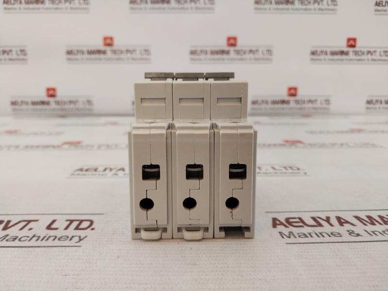 Allen-bradley G250 Circuit Breaker 1492-acb Ser:B 6A 277Vac 25A Ac420V, Ac300V