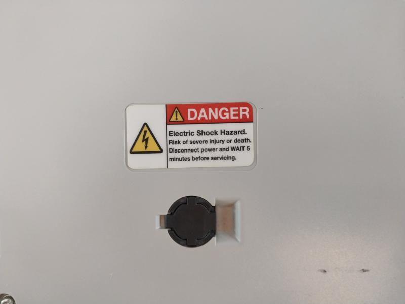 Allen-bradley Kinetix 5700 2198-d020-ers3 Dual Axis Inverter