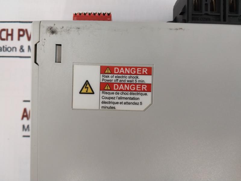 Allen-bradley Kinetix 5700 2198-d020-ers3 Dual Axis Inverter