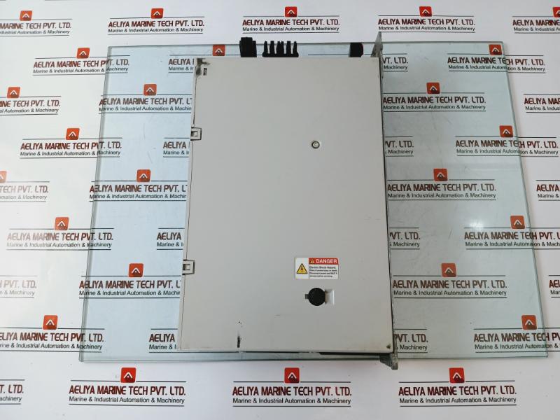 Allen-bradley Kinetix 5700 2198-p208 Dc Bus Supply 324-528Vac 73.1Aarms 3Ph