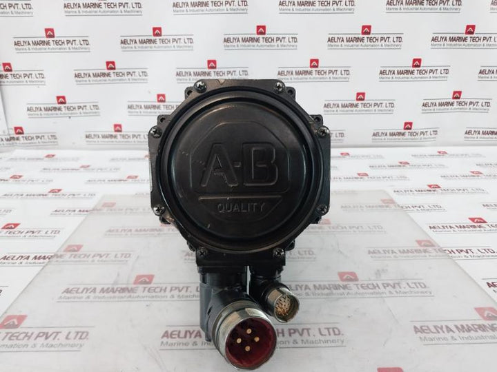 Allen-bradley Mpm-b1652F-sj72Aa Inverter Duty Ac Servo Motor 3 Phase Ser A Ip50